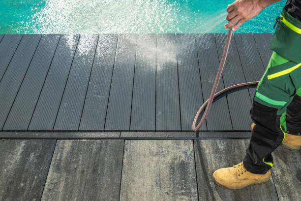 Best Commercial Building Pressure Washing  in West Rson, CA